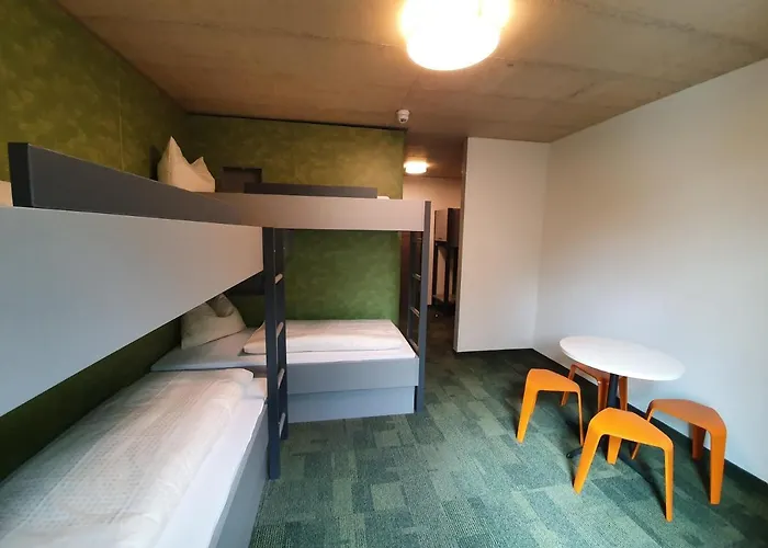 Gemuend Vogelsang Hotel *